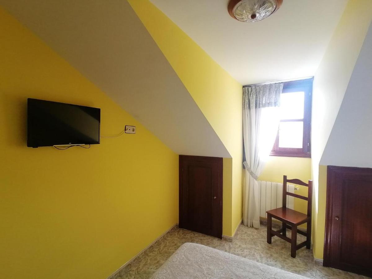 Hotel Las Palmeras Celorio Kültér fotó