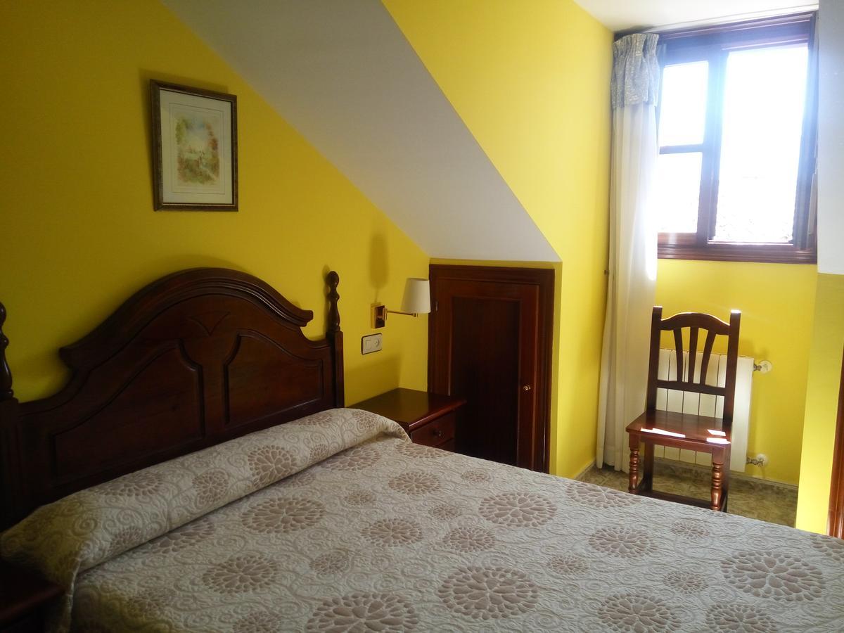 Hotel Las Palmeras Celorio Kültér fotó